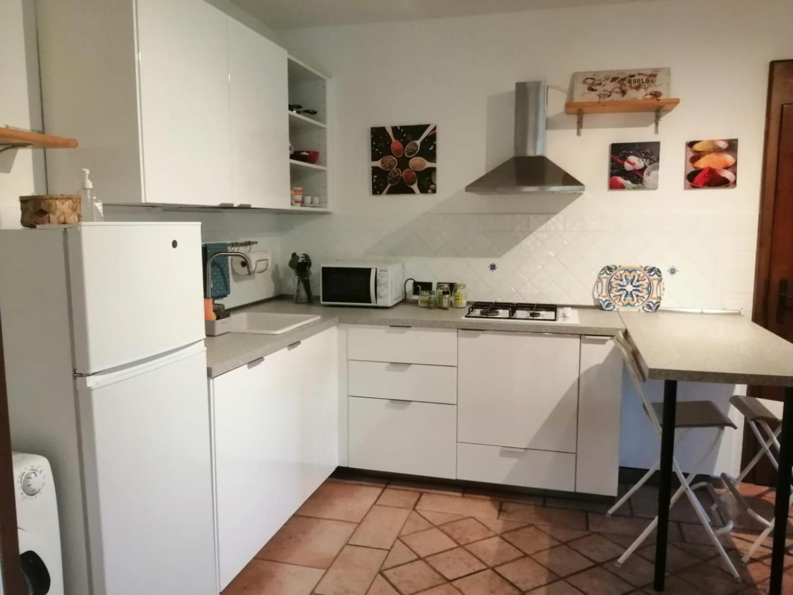 Apartamento Hill House Lonato del Garda Exterior foto